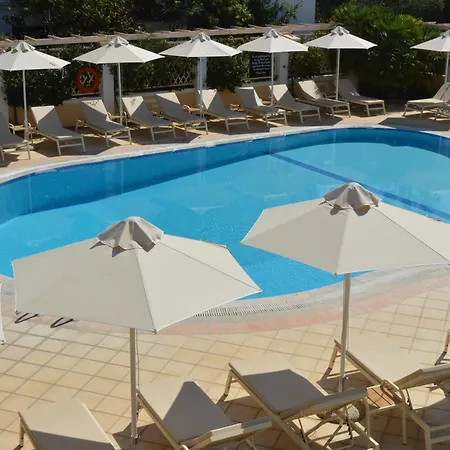梅塔科亚公寓