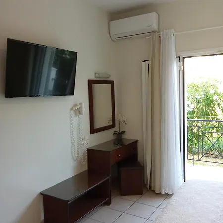 Metaxa Apartment *