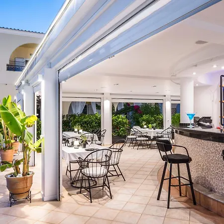 Metaxa شقة Kávos